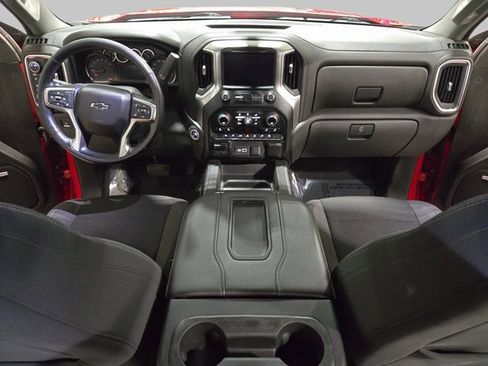 Used 2020 Chevrolet Silverado 1500 LT Trail Boss image 9