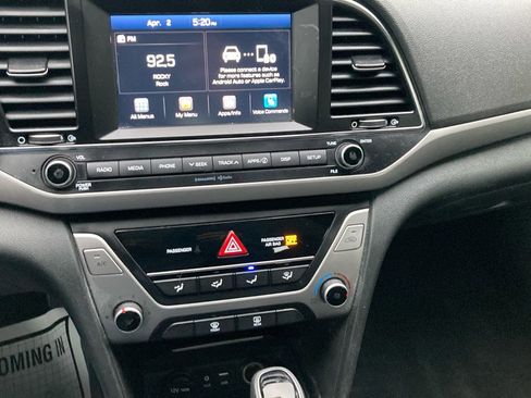 Used 2018 Hyundai Elantra SEL image 11