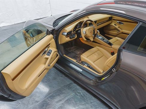 Used 2014 Porsche 911 Carrera 4S AWD/4WD image 45