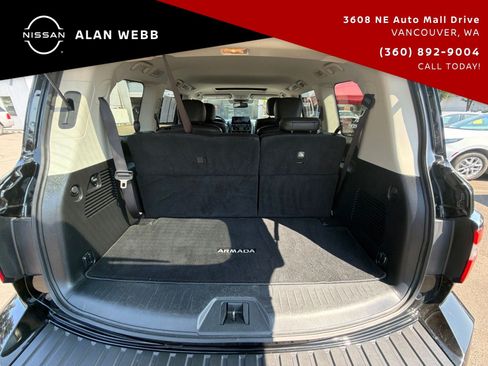 Used 2024 Nissan Armada SL w/ Captain's Chairs Package AWD/4WD image 31