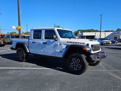 New 2026 Jeep Gladiator Mojave