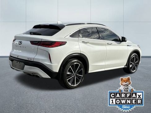 Used 2023 INFINITI QX55 Essential image 3
