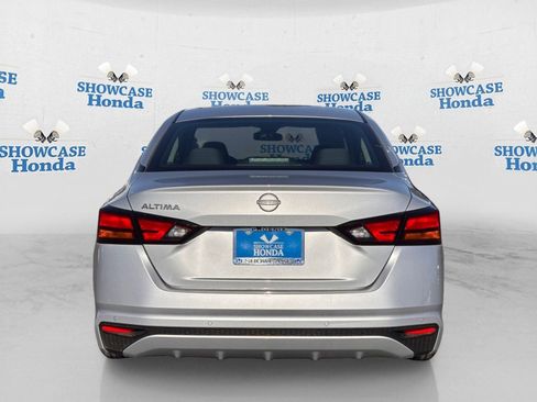 Used 2024 Nissan Altima 2.5 S FWD image 7