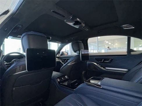 New 2026 Mercedes-Benz S 63 AMG S image 14