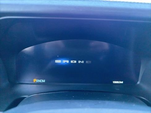 Used 2025 Ford Bronco Outer Banks AWD/4WD image 14
