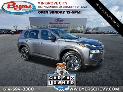 Used 2025 Nissan Rogue SV