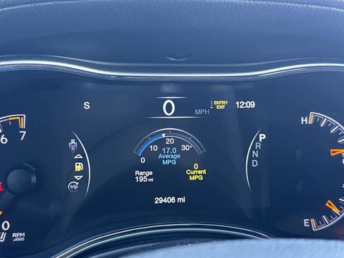 Used 2018 Jeep Grand Cherokee High Altitude image 29