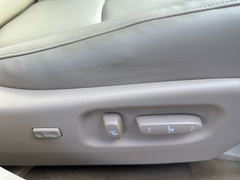 Used 2012 Lexus RX 450h FWD image 14