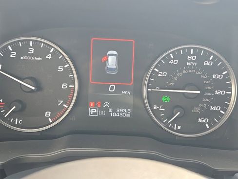 Used 2025 Subaru Crosstrek 2.0i Premium AWD/4WD image 14