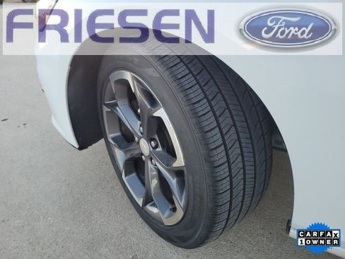 Used 2022 Chevrolet Malibu LT image 9