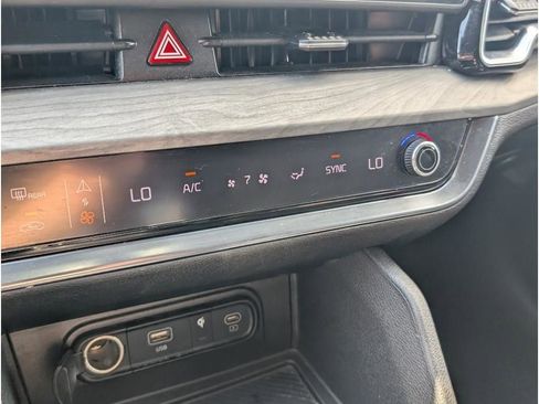 Used 2024 Kia Sportage X-Line w/ X-Line Premium Package image 22