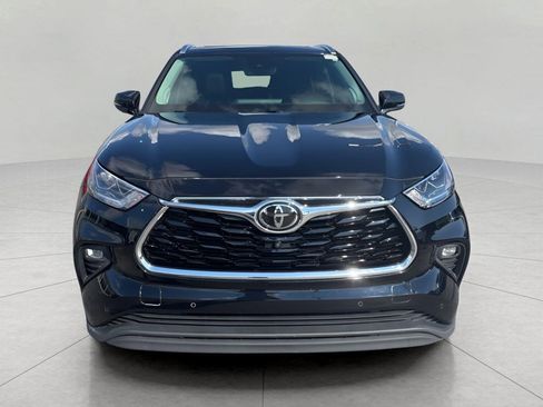 Used 2020 Toyota Highlander Limited AWD/4WD image 8