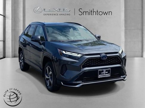 Used 2024 Toyota RAV4 SE w/ Weather & Moonroof Package AWD/4WD image 1