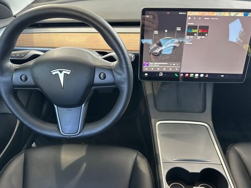Used 2023 Tesla Model 3 Standard Range RWD image 18