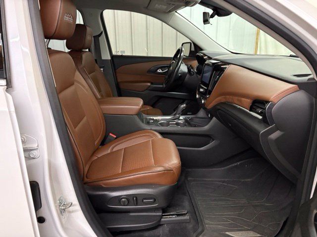 Used 2018 Chevrolet Traverse High Country AWD/4WD image 30