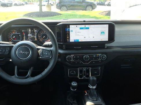 Certified 2025 Jeep Wrangler Unlimited Sport AWD/4WD image 12