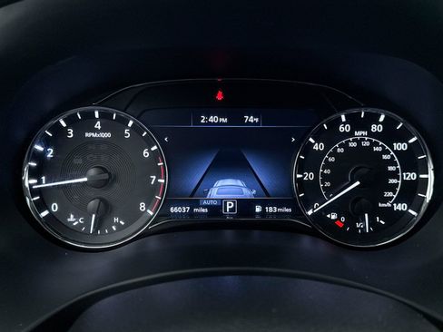 Used 2024 INFINITI QX80 Luxe image 22