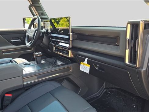 New 2025 GMC Hummer EV 2X image 14