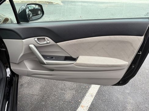 Used 2013 Honda Civic LX image 16