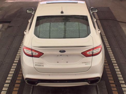 Used 2016 Ford Fusion Titanium FWD image 5