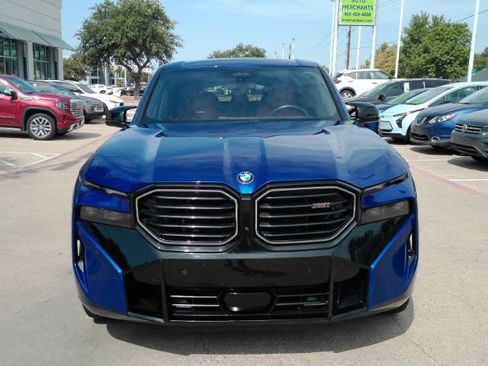 Used 2025 BMW XM AWD/4WD image 2