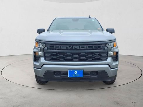 New 2026 Chevrolet Silverado 1500 Custom image 2