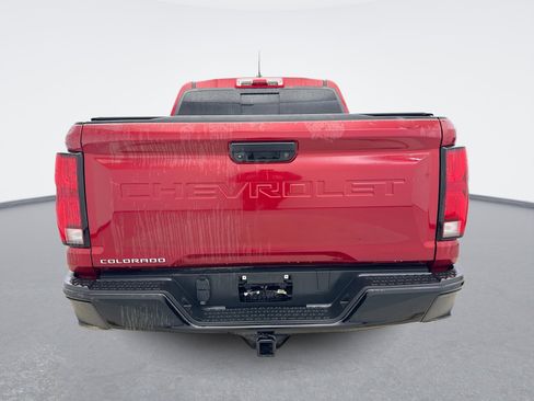 Used 2023 Chevrolet Colorado Z71 w/ Z71 Convenience Package 2 AWD/4WD image 4