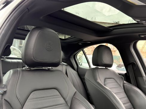 Used 2022 Alfa Romeo Giulia Veloce image 29