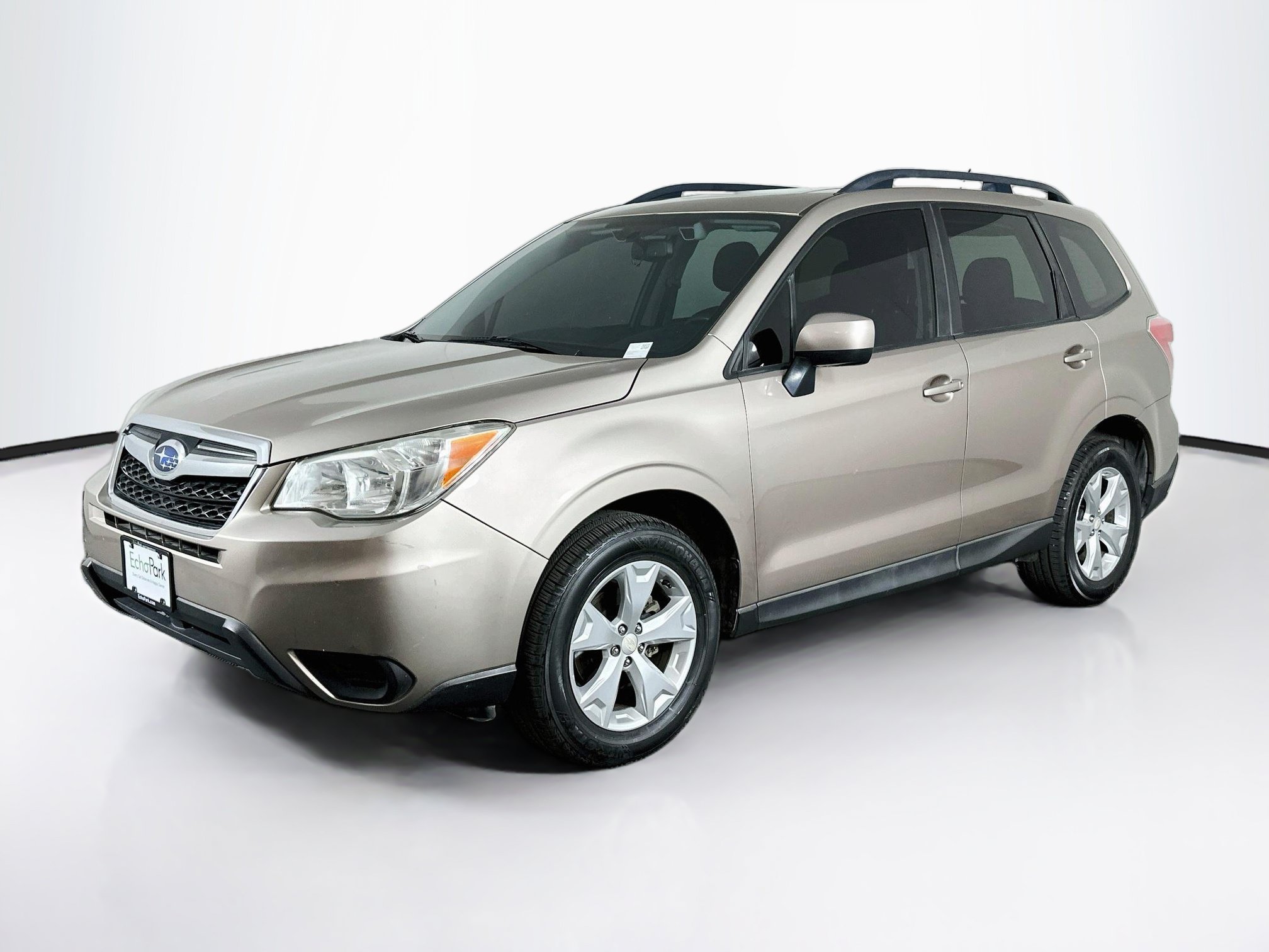 Used 2015 Subaru Forester 2.5i Premium AWD/4WD image 3
