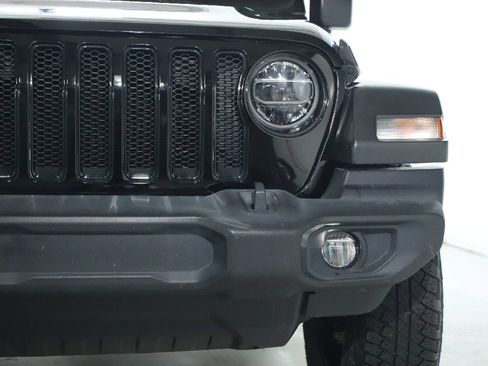 Used 2020 Jeep Wrangler Unlimited Sport image 7