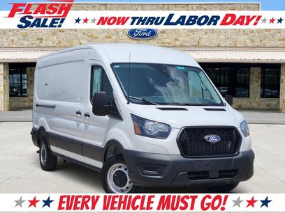 New 2026 Ford Transit 250 148 Medium Roof w/ Load Area Protection Package
