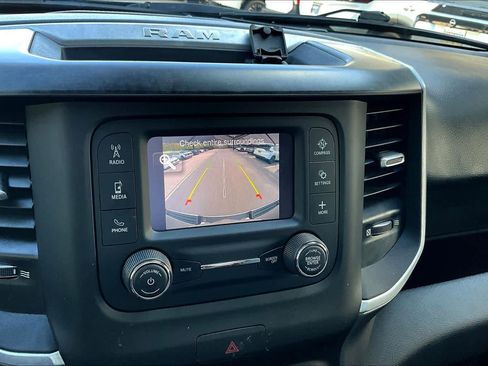 Used 2022 RAM 1500 Big Horn AWD/4WD image 26