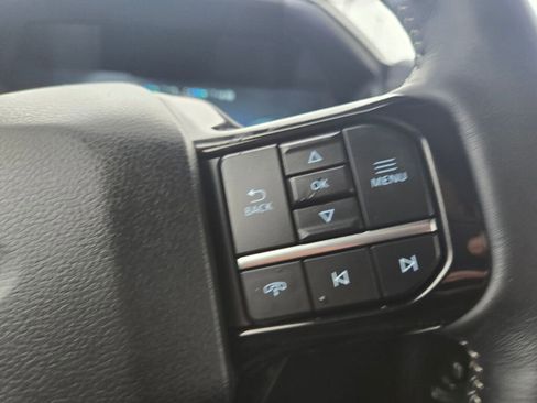 Used 2025 Ford F150 Lightning Platinum image 16