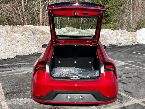 New 2026 Toyota Prius LE image 23