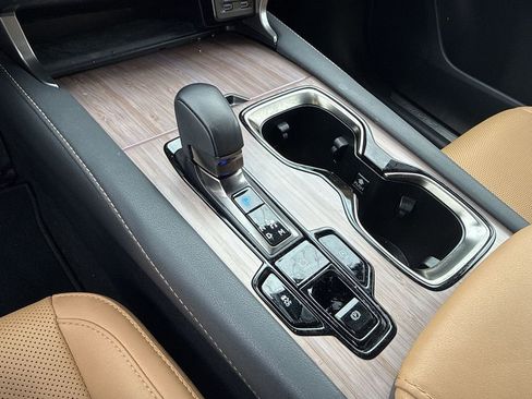 Used 2025 Lexus RX 350 Premium w/ Accessory Package (Z1) image 20