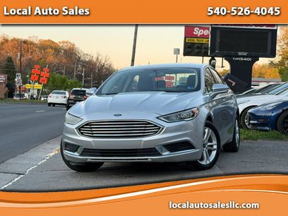 Used 2018 Ford Fusion SE w/ Fusion SE Technology Package