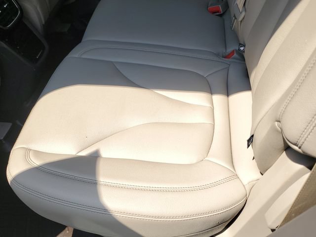 Used 2022 Lincoln Nautilus FWD w/ Premium Package image 14