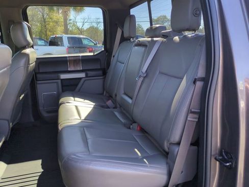 Used 2018 Ford F150 Lariat w/ Trailer Tow Package image 14