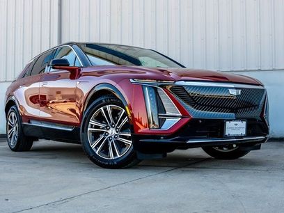 New 2026 Cadillac Lyriq Luxury