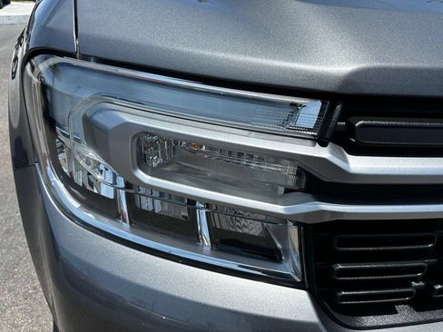 Used 2022 Ford Maverick Lariat w/ Lariat Luxury Package FWD image 4