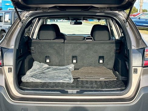 Used 2023 Subaru Outback Premium image 24