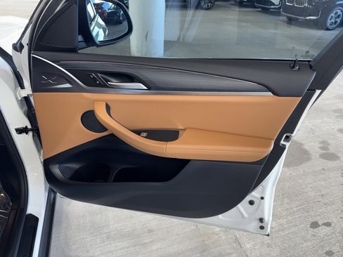 Certified 2024 BMW X3 sDrive30i w/ Convenience Package image 9