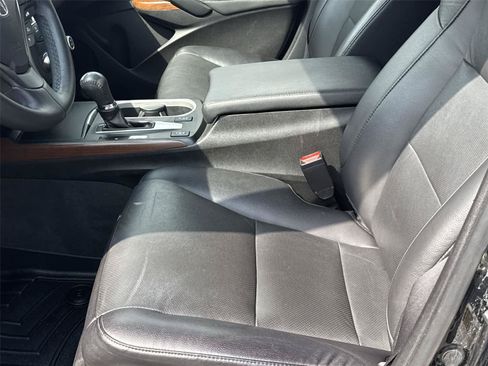 Used 2018 Acura RDX w/ Technology Package AWD/4WD image 12