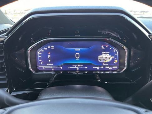 Used 2024 Chevrolet Silverado 3500 High Country w/ High Country Premium Package image 31