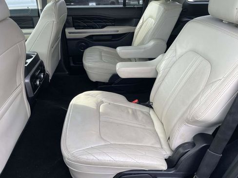 Certified 2021 Ford Expedition Max Platinum image 12
