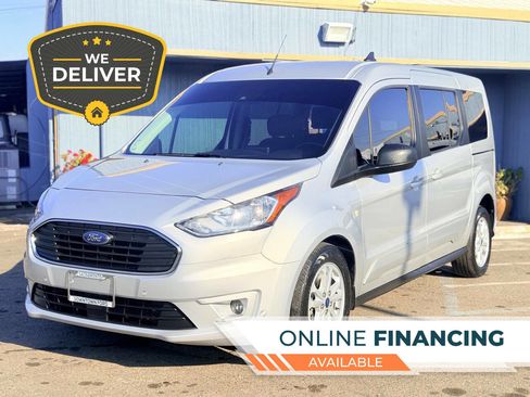 Used 2019 Ford Transit Connect XLT image 1