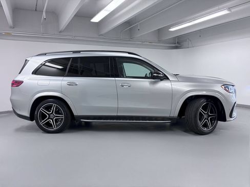 Certified 2026 Mercedes-Benz GLS 450 4MATIC image 7