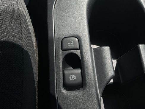 Used 2025 Toyota Corolla LE FWD image 27