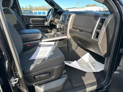 Used 2022 RAM 1500 Classic Warlock w/ Electronics Group image 9