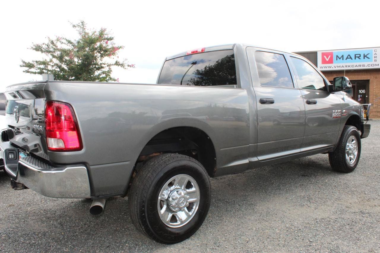 Used 2013 RAM 2500 Tradesman w/ Chrome Appearance Group AWD/4WD image 7